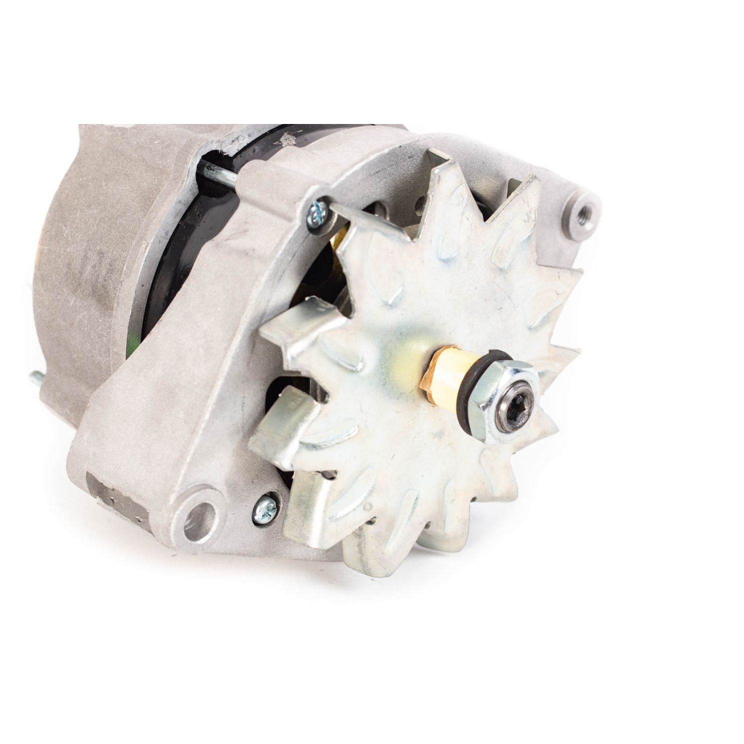 SE501342 Alternator 95 Amp fits John Deere